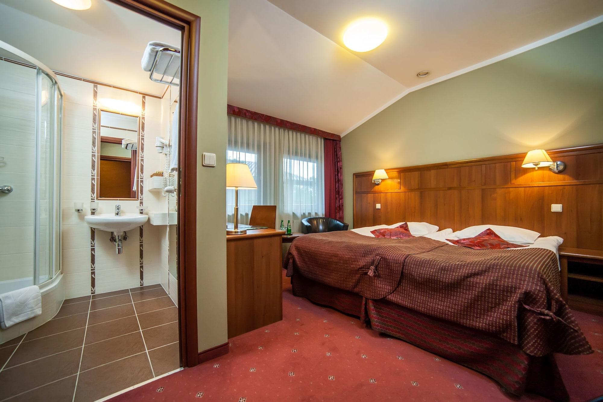 Farmona Hotel Business & Spa Krakow Luaran gambar