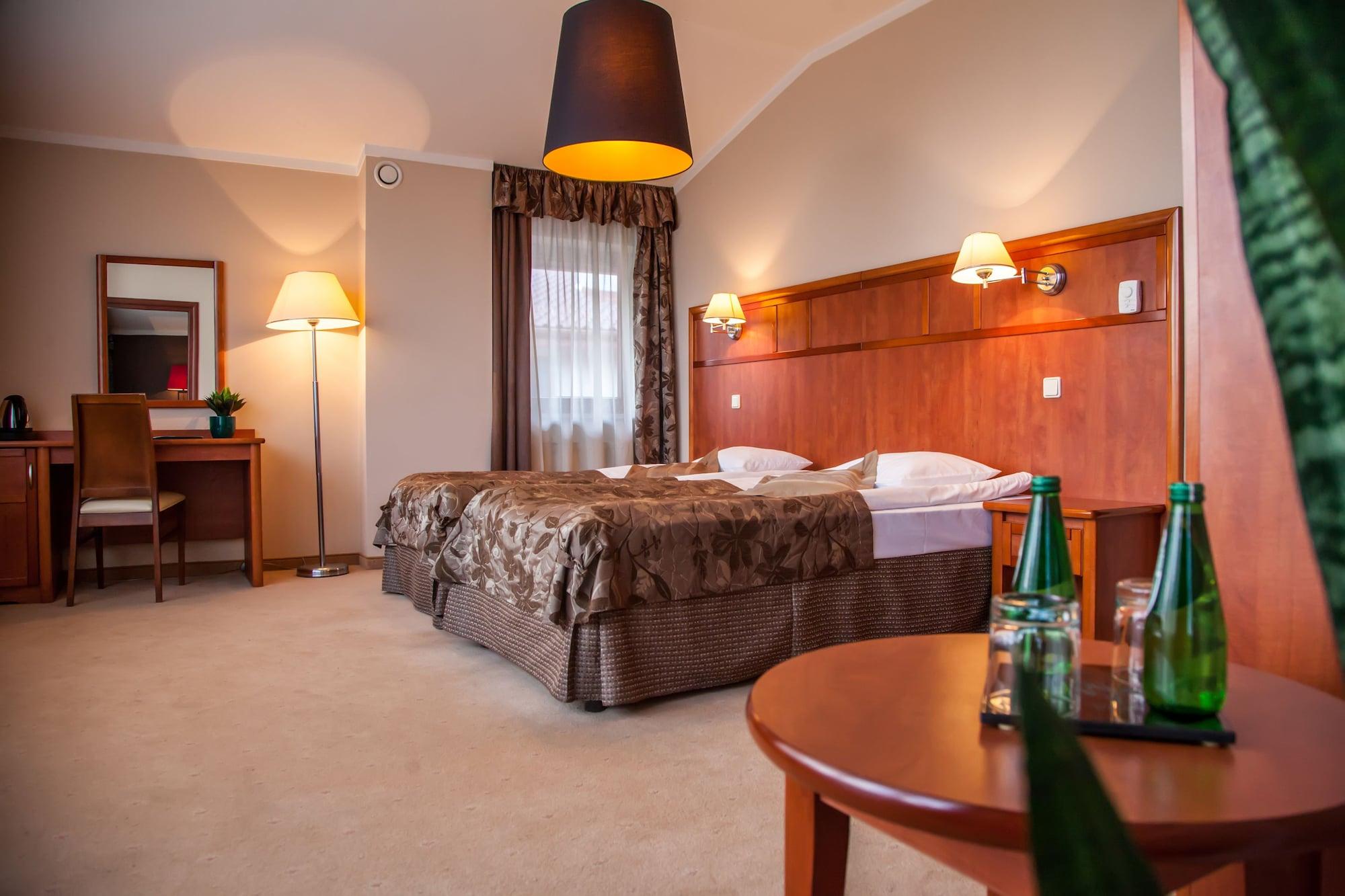 Farmona Hotel Business & Spa Krakow Luaran gambar