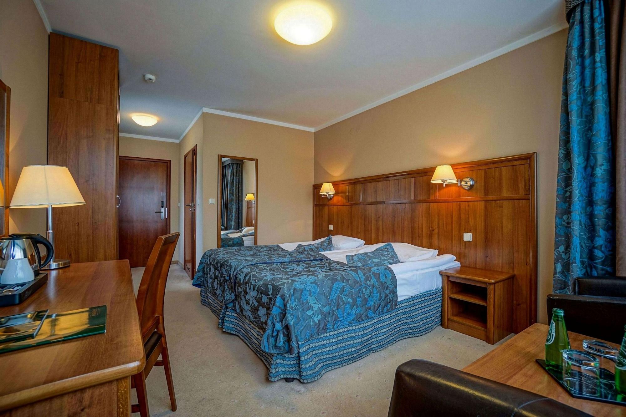 Farmona Hotel Business & Spa Krakow Luaran gambar